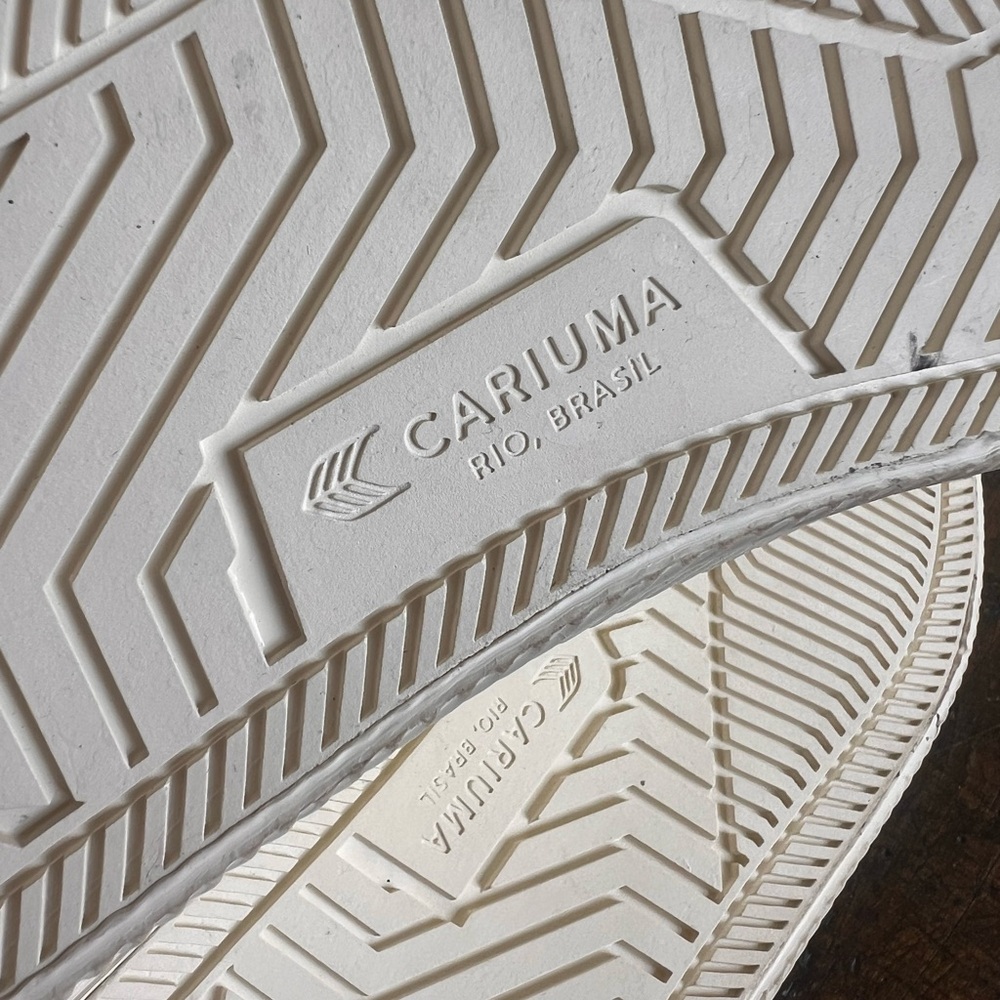 Cariuma OCA LowTop Canvas Sneakers Yellow Unisex Men’s Size 10 Women’s Size 11.5 - Picture 3 of 10